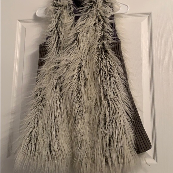 🍍FURRY CHIC BOHO VEST🍍 - Picture 7 of 7